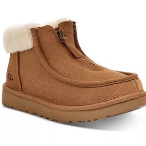 Ugg Platform Boots Size 8